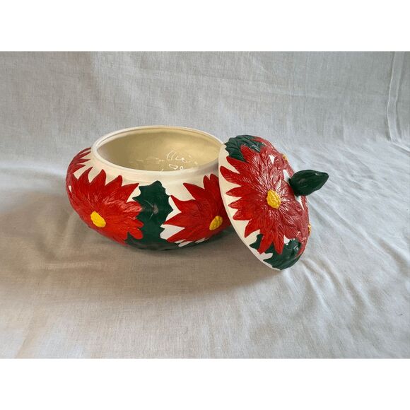 Christmas Poinsettia Pottery Decoration/Bowl/Dish Signed M.G.H. 1976, Holiday - Picture 2 of 9